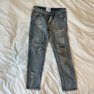 One Teaspoon Low-Waisted Boyfriend Jeans